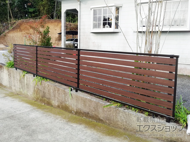 鹿児島県薩摩川内市ののフェンス・柵 モクアルフェンス 横板タイプ 自由柱タイプ 施工例