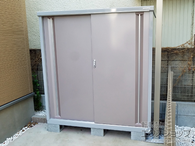 東京都江戸川区のの物置・屋外倉庫 シンプリー 一般型 1520×755×1603 MJX-157D-P-AR 施工例