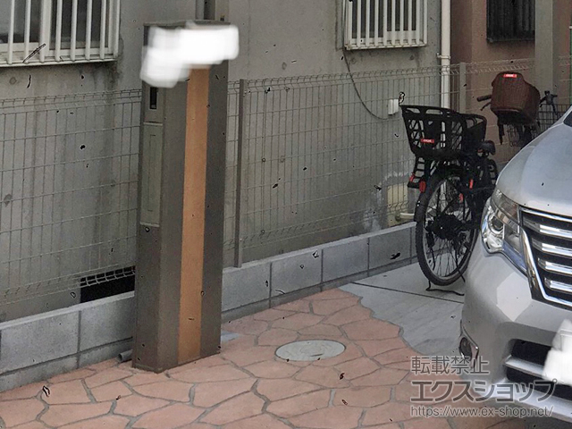 大阪府寝屋川市ののフェンス・柵 メッシュフェンスBB 自在柱 施工例