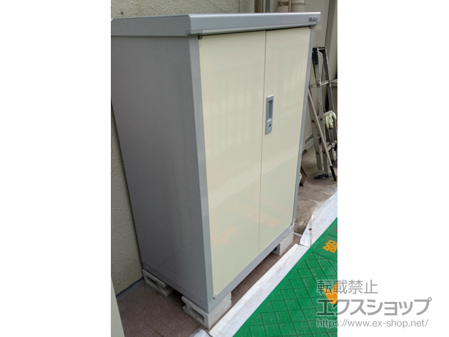 東京都渋谷区のの物置・屋外倉庫 アイビーストッカー 900×515×1303（BJX-095C） BJX-095C-FW 施工例