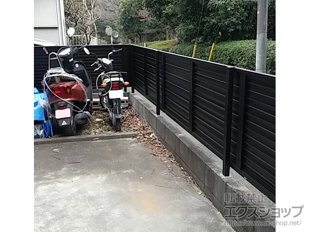 東京都多摩市ののフェンス・柵 ミエーネフェンス 目隠しルーバータイプ 自由柱施工 施工例