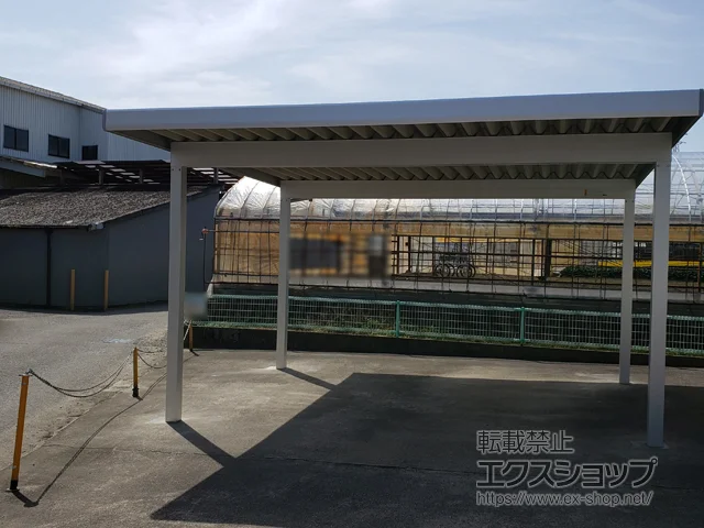 和歌山県和歌山市のYKKAPのカーポート レオンポートneo 2台用 角柱4本柱 積雪～50cm対応 施工例