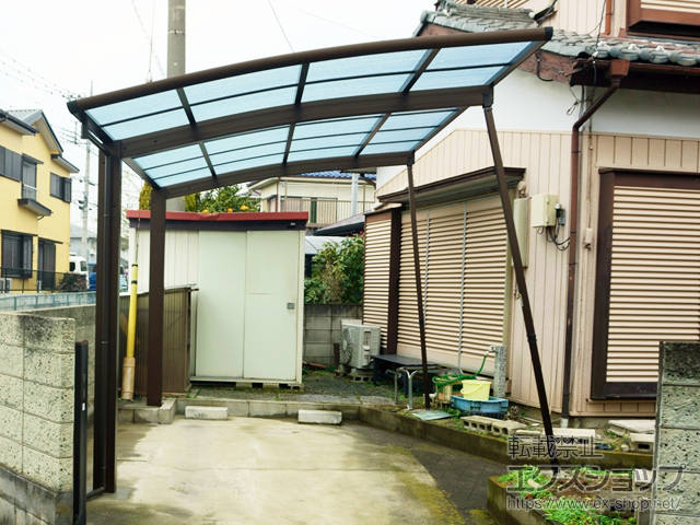 埼玉県越谷市ののカーポート レイナポートグラン　積雪〜20cm対応 施工例