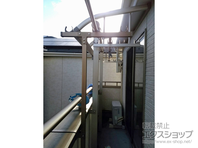 埼玉県川口市ののバルコニー・ベランダ屋根 プレシオステラス R型 屋根タイプ 単体 積雪〜20cm対応 施工例
