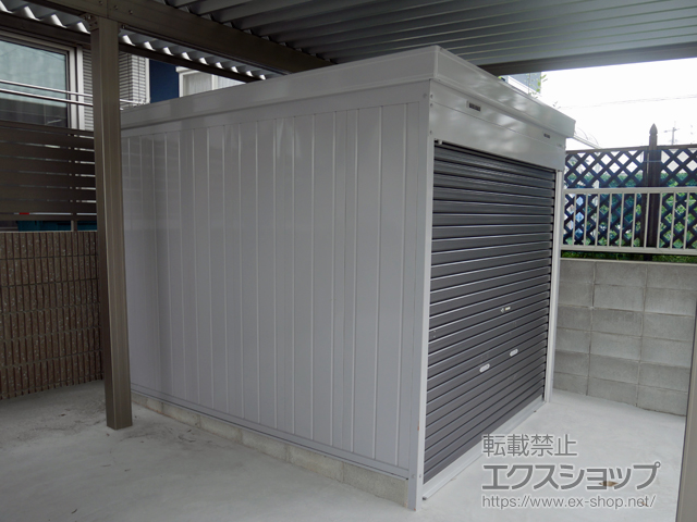 熊本県菊池郡大津町のの物置・屋外倉庫 バイク保管庫 土間タイプ FXN-2226S 施工例