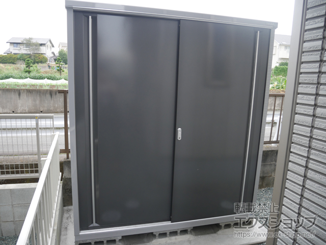 熊本県菊池郡大津町のの物置・屋外倉庫 シンプリー 一般型 1740×755×1903 MJX-177E-P-PG 施工例