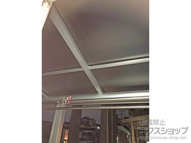 神奈川県相模原市ののバルコニー・ベランダ屋根 ヴェクターテラス F型 屋根タイプ 単体 積雪〜20cm対応 施工例