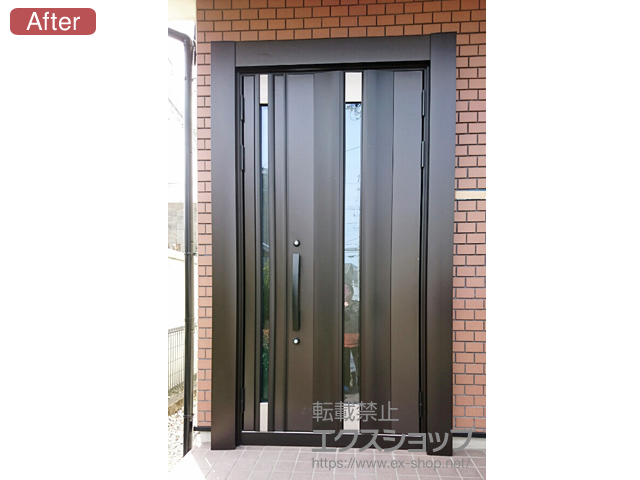 奈良県奈良市のLIXIL リクシル（トステム）の玄関ドア リシェント玄関ドア3 高断熱仕様 手動 親子仕様(ランマ無)R 12N型 施工例