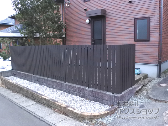 宮城県仙台市ののフェンス・柵 タテイタスタイル 90サイズ 隙間15mm（リアルウッド仕様） 施工例