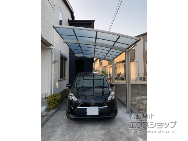 福岡県直方市ののカーポート レイナポートグラン　積雪〜20cm対応 施工例