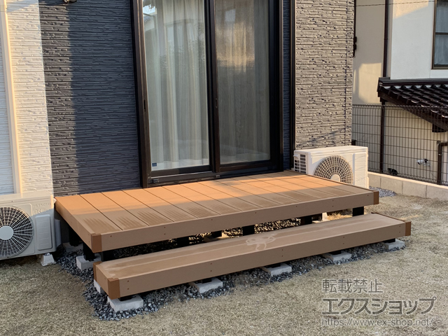 福岡県那珂川市ののウッドデッキ リウッドデッキ 200 施工例