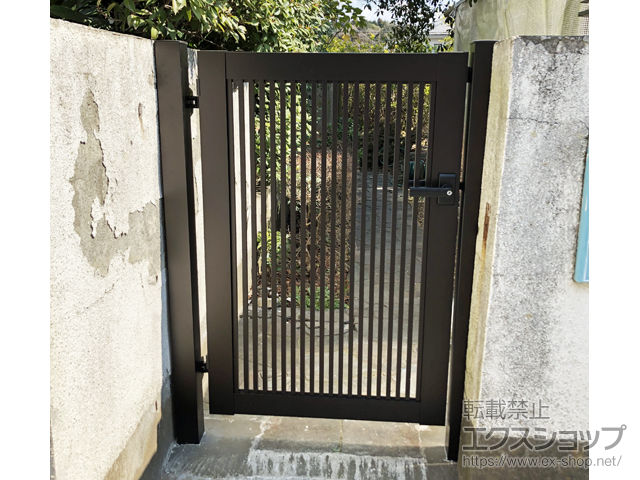 千葉県佐倉市ののカーゲート トリップゲート RA型 ノンレール 片開き*27S*施錠機能なし 施工例