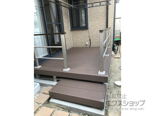 大阪府吹田市ののウッドデッキ リウッドデッキ 200 施工例