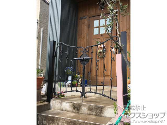 千葉県柏市のの門扉 プロヴァンス7型 両開き 施工例