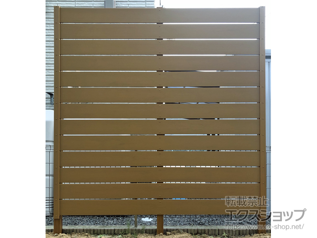 福島県福島市ののフェンス・柵 モクプラボード 13段 隙間10mm 施工例