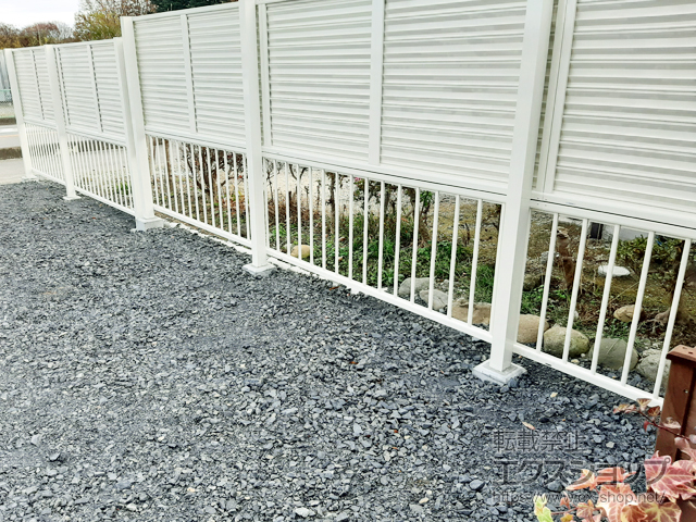 栃木県宇都宮市ののフェンス・柵 ミエーネ/ミエッタフェンス 2段支柱 自立建て用 施工例