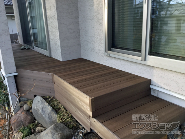 長野県上田市ののウッドデッキ 樹ら楽ステージ 木彫 施工例