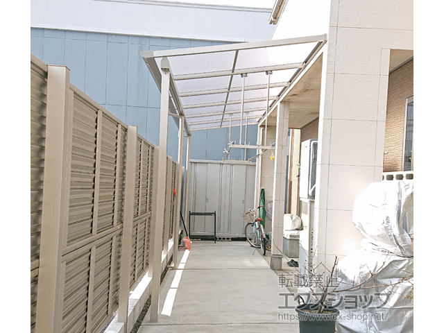 岐阜県大垣市ののテラス屋根 ソラリア F型 テラスタイプ 連棟 積雪〜20cm対応（南側） 施工例