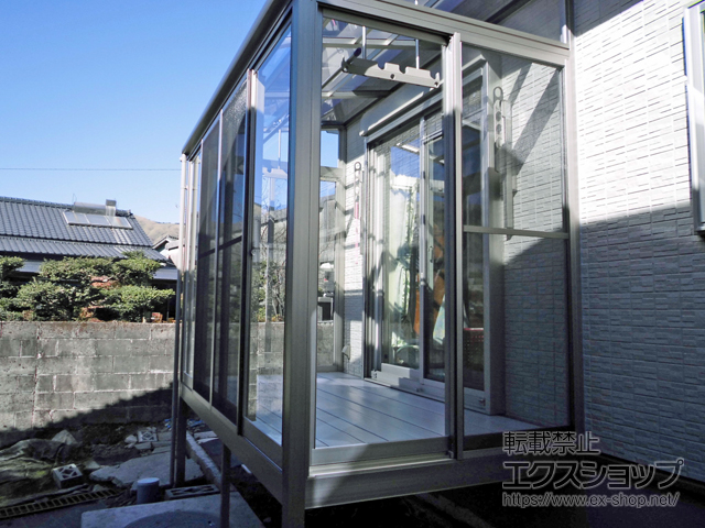 熊本県阿蘇市ののテラス囲い・サンルーム サニージュ R型 床納まり ランマ無 積雪〜20cm対応 施工例