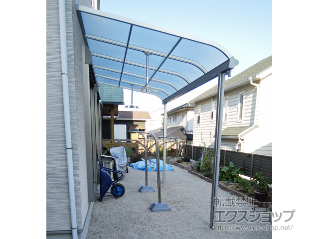 福岡県遠賀郡芦屋町ののテラス屋根 ソラリア R型 テラスタイプ 単体 積雪〜20cm対応 施工例