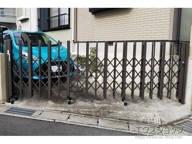 千葉県松戸市ののカーゲート アルシャインII H型 Aタイプ ノンレール 片開き 390S 施工例