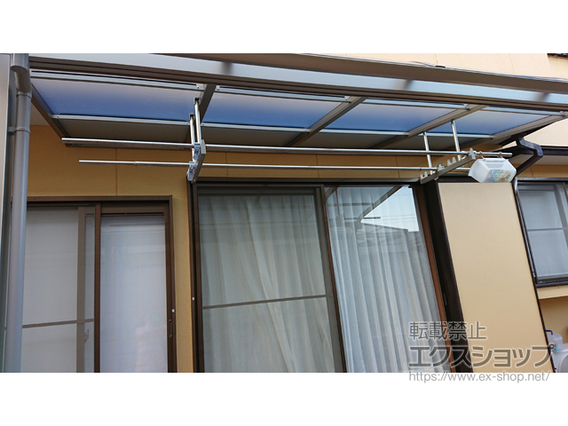 三重県津市ののテラス屋根 ソラリア R型 テラスタイプ 単体 積雪〜20cm対応 施工例