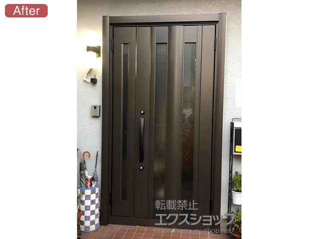 神奈川県相模原市のLIXIL リクシル（トステム）の玄関ドア リシェント玄関ドア3 アルミ仕様 手動 親子仕様(ランマ無)R C14N型 施工例