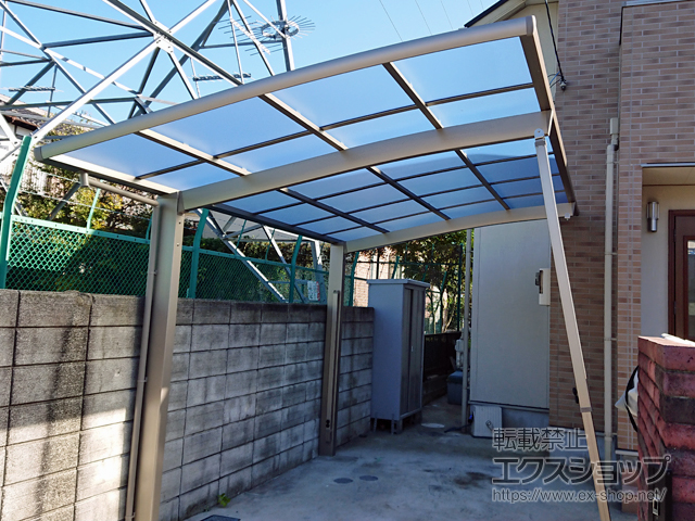 神奈川県横浜市ののカーポート ネスカR (ラウンドスタイル) 積雪〜20cm対応 施工例