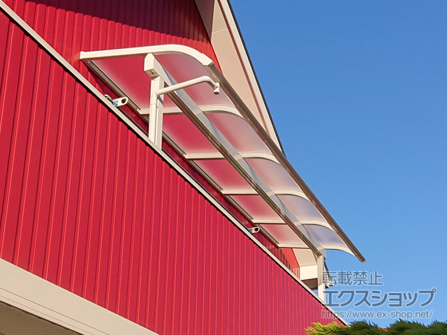 東京都町田市ののバルコニー・ベランダ屋根 ソラリア R型 屋根タイプ 単体 積雪〜20cm対応 施工例