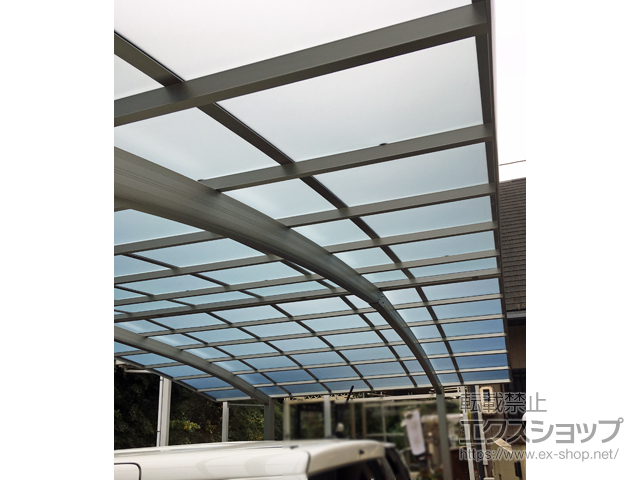 愛知県東海市ののカーポート レイナトリプルポートグラン　積雪〜20cm対応 施工例