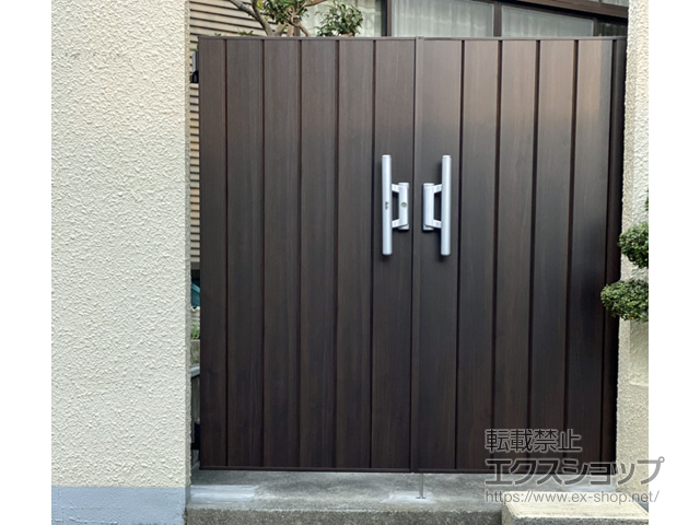 東京都多摩市のの門扉 開き門扉AA TM1型 両開き マテリアルカラー アルミ形材柱使用 施工例