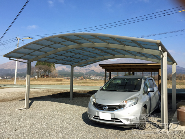 熊本県阿蘇郡南阿蘇村ののカーポート レイナツインポートグラン　積雪〜20cm対応 施工例
