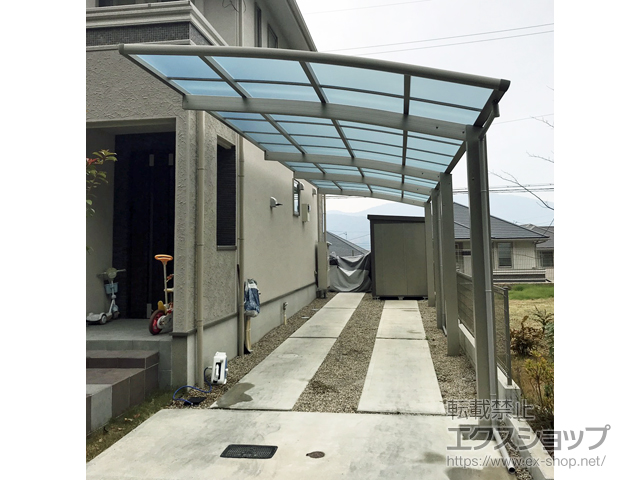 奈良県生駒郡平群町ののカーポート レイナポートグラン 縦連棟　積雪〜20cm対応 施工例