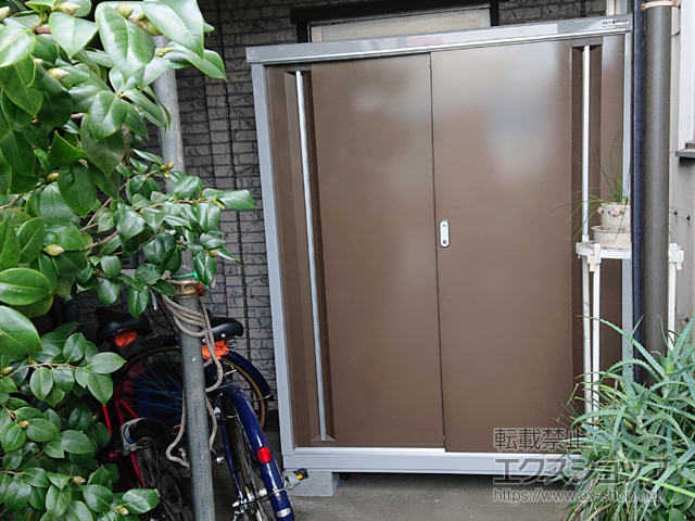 東京都大田区のの物置・屋外倉庫 シンプリー 一般型 1320×615×1603（MJX-136D） MJX-136D-TB 施工例