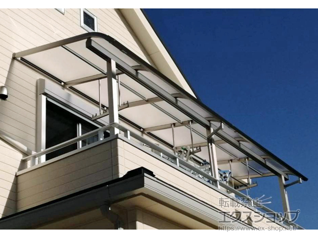 大阪府和泉市ののバルコニー・ベランダ屋根 プレシオステラスII R型 屋根タイプ 連棟 積雪〜20cm対応 施工例