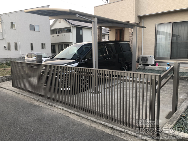 愛媛県松山市ののカーゲート ワイドオーバードアS2型 電動式 施工例