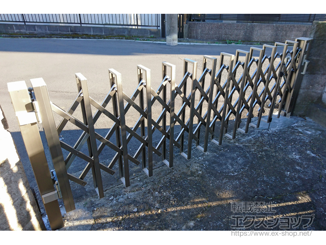 千葉県流山市ののカーゲート アルシャインHG ノンキャスター 片開き 300S 施工例