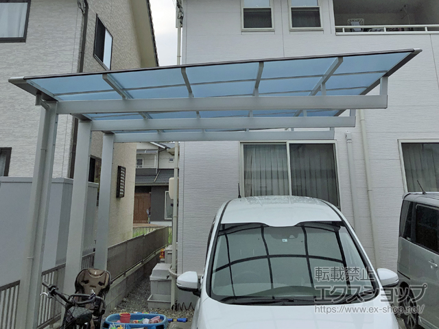 広島県福山市ののカーポート ニューマイリッシュ 通常勾配 前上がり マテリアルカラー 積雪〜20cm対応*柱3本仕様 施工例