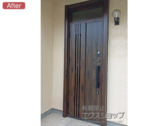 千葉県船橋市のLIXIL リクシル（トステム）の玄関ドア リシェント玄関ドア3 断熱K4仕様 キー付きリモコンタイプ 片開き仕様(ランマ付)L M83型 施工例