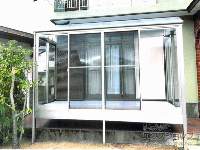 静岡県掛川市ののテラス囲い・サンルーム サニージュ R型 床納まり ランマ無 積雪〜20cm対応 施工例