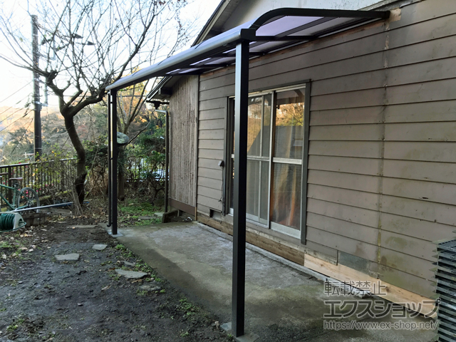 神奈川県鎌倉市ののテラス屋根 スピーネ R型 テラスタイプ 単体 積雪〜20cm対応 施工例