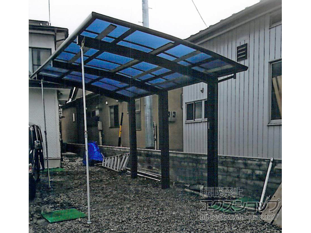 長野県上高井郡小布施町ののカーポート レイナポートグラン50 積雪〜50cm対応 施工例