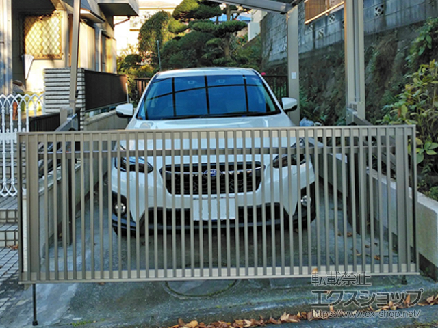 神奈川県川崎市ののカーゲート オーバードアS2型 手動式 施工例