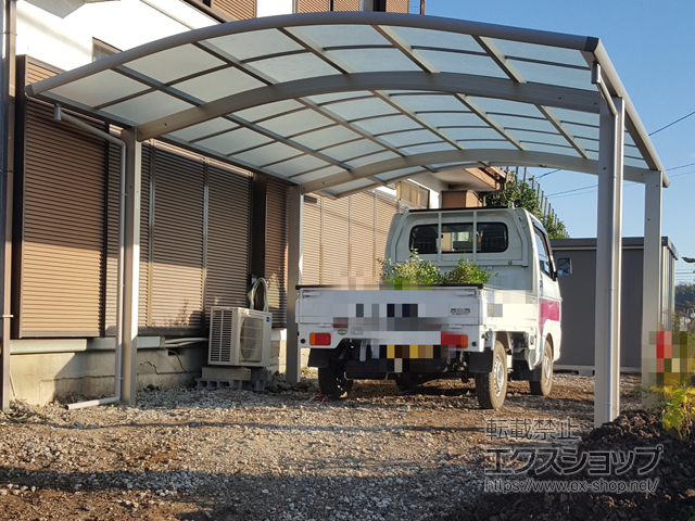 埼玉県比企郡鳩山町ののカーポート レイナツインポートグラン　積雪〜20cm対応 施工例