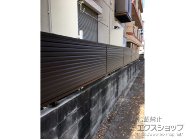 茨城県つくば市ののフェンス・柵 ミエーネフェンス 目隠しルーバータイプ　自由柱施工 施工例