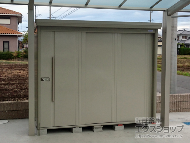三重県鈴鹿市のの物置・屋外倉庫 Mr.ストックマンダンディ 一般型 2532×1222×2110（ND-2512） ND-2512-W 施工例