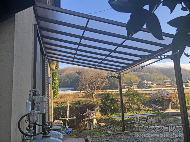 兵庫県加西市ののテラス屋根 ソラリア F型 テラスタイプ 単体 積雪〜20cm対応 施工例