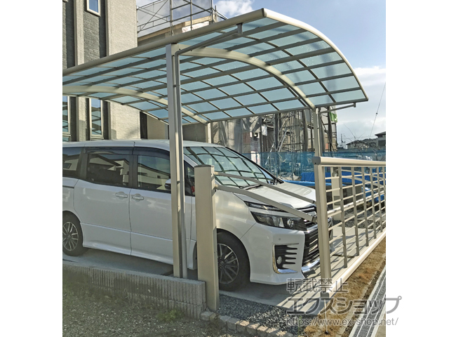 奈良県奈良市ののカーポート レイナツインポートグラン　積雪〜20cm対応 施工例