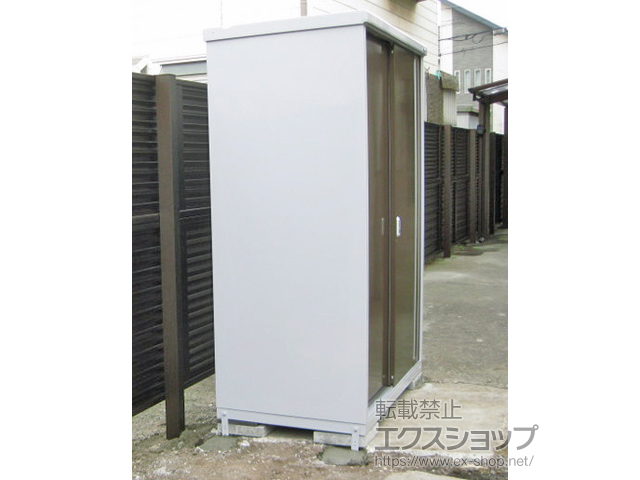 千葉県千葉市のの物置・屋外倉庫 シンプリー 一般型 1320×755×1903 MJX-137E-P-TB 施工例