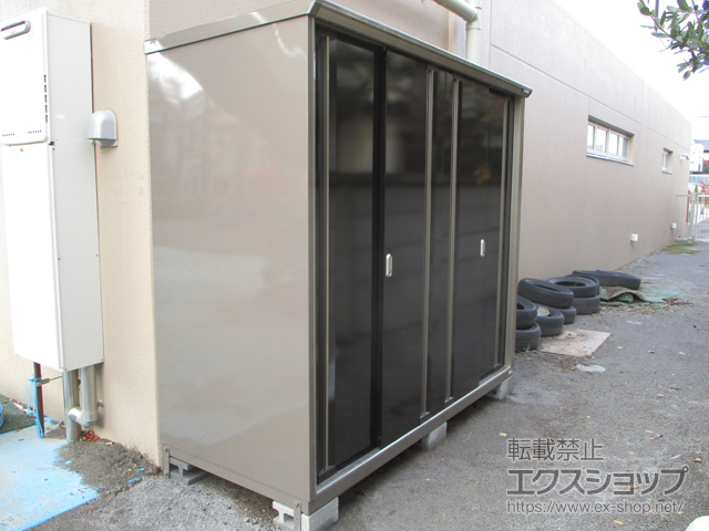 東京都杉並区のの物置・屋外倉庫 ナイソーシスター　2160×920×1903（KMW-219E） KMW-219E 施工例